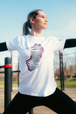 Weißes Sportshirt