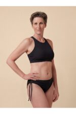 BARBARA – Schwarz
Bikini-Hose – Bild 2