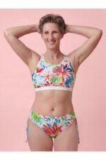 BARBARA – Flower Print
Bikini-Hose