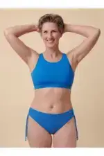 BARBARA – Mittelblau
Bikini-Hose