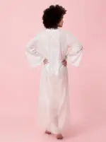 FULLA – Weiß Robe – Bild 2